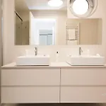 Daire Waterfront Lux | 2br | A/c| Parking By Tilo *