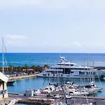 Waterfront Lux | 2br | A/c| Parking By Tilo * Cenova