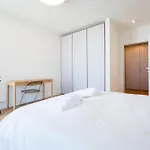 Daire Waterfront Lux | 2br | A/c| Parking By Tilo *