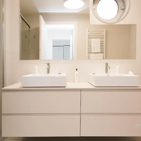 Apartment Waterfront Lux | 2br | A/c| Parking By Tilo *