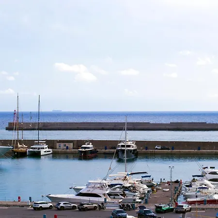 Apartment Waterfront Lux | 2br | A/c| Parking By Tilo